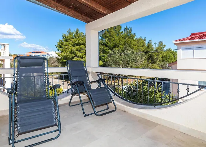 Okrug Gornji 51 Trogir